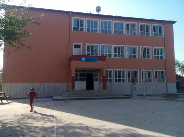 Karadurmuşlu Ortaokulu Fotoğrafı
